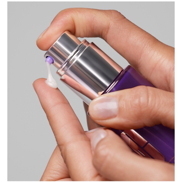 Smart Clinical Repair™ Wrinkle Correcting Serum, 1 oz. - Picture 4 of 6